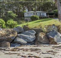 Summertime Cottage - Redcliffe Tourism