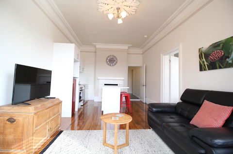 Trinity Hill Apartments - Redcliffe Tourism 14