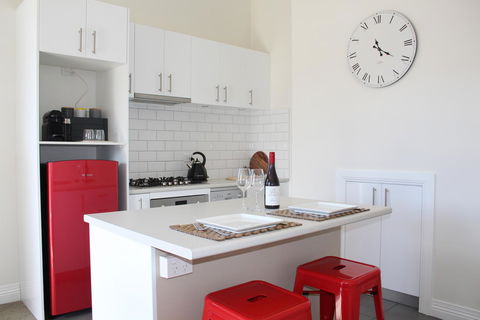Trinity Hill Apartments - Redcliffe Tourism 13