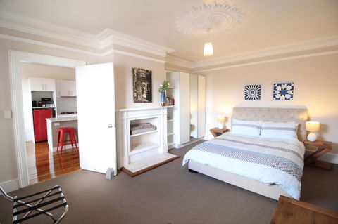 Trinity Hill Apartments - Redcliffe Tourism 21