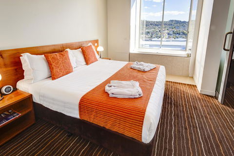 Mantra Charles Hotel - Redcliffe Tourism 42
