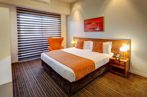 Mantra Charles Hotel - Redcliffe Tourism 33