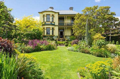 The Corinda Collection - Redcliffe Tourism 0