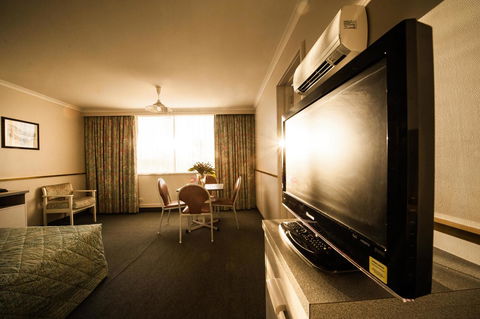 Parklane Motel - Redcliffe Tourism 19