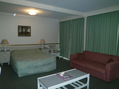 Parklane Motel - Redcliffe Tourism 34