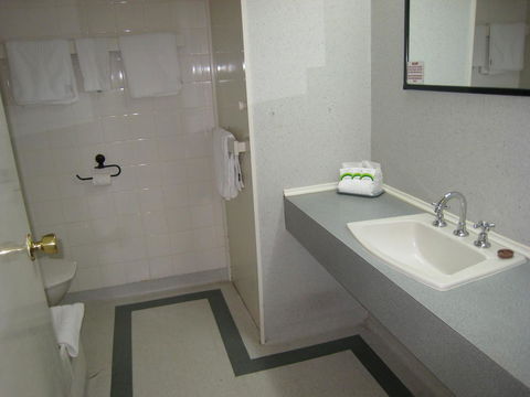 Parklane Motel - Redcliffe Tourism 40