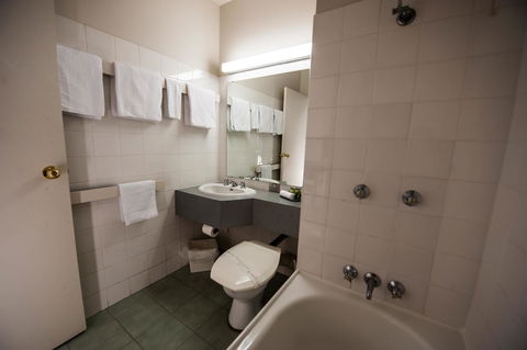 Parklane Motel - Redcliffe Tourism 21