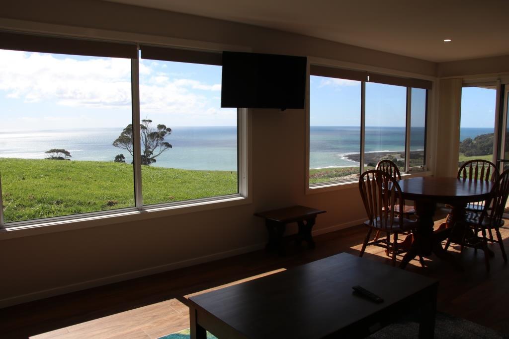  Redcliffe Tourism