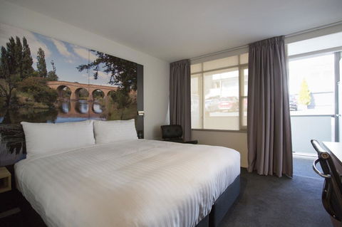 Hotel Launceston - Redcliffe Tourism 8