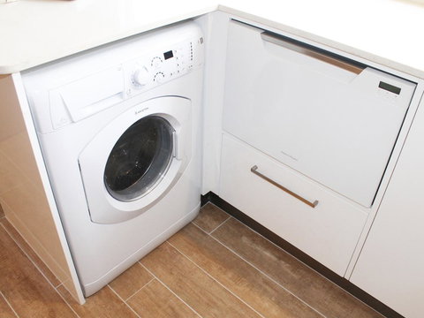 Apartment On King - Free Car - Redcliffe Tourism 6