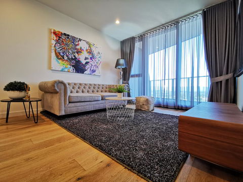 NEW 2 Rooms 2 Baths Apartment In Glen Waverley - Redcliffe Tourism 0