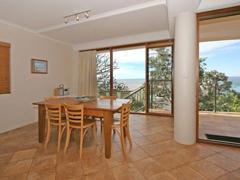 Now And Then 1/42 Clarence Street - Redcliffe Tourism 2