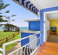 Ocean Blue Apartment Three - apartment on 2nd level - Redcliffe Tourism