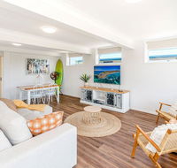 Ocean Dreaming- Amazing Views - Just listed Up dated photos available shortly. - Redcliffe Tourism
