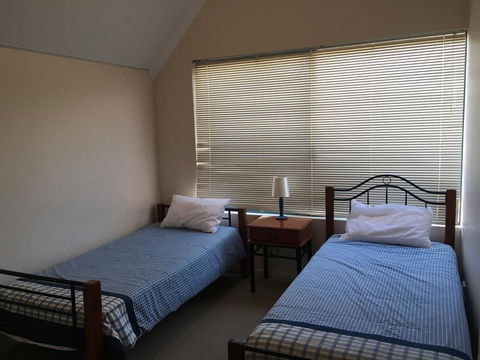 Ocean View Port Geographe - Redcliffe Tourism 3