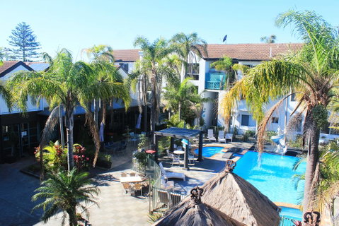 Oceanside Hawks Nest - Redcliffe Tourism 1
