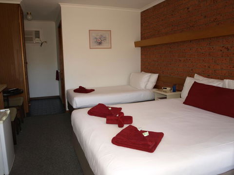 Old Coach Motor Inn Echuca - Redcliffe Tourism 3