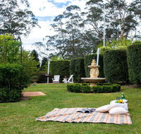 Old Mansfield Loft - gardens gazebo and getaways - Redcliffe Tourism