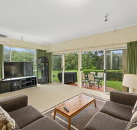Opal Coast Villa - Redcliffe Tourism