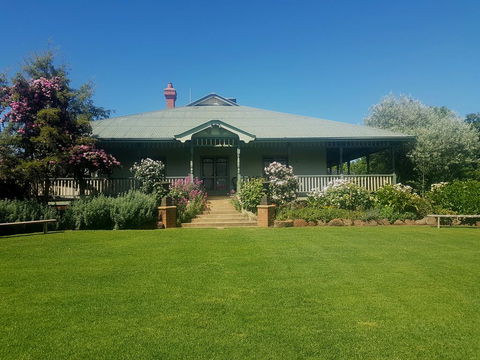 Orange Grove Gardens - Redcliffe Tourism 1