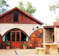 Outback Cellar  Country Cottage - Redcliffe Tourism