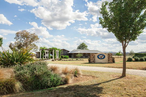 Owl Head Lodge - Redcliffe Tourism 0