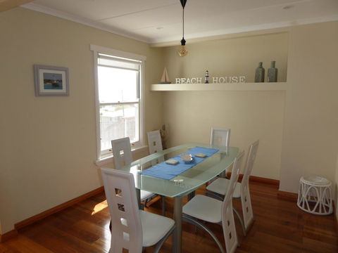 Panoramic Views On Walter - Redcliffe Tourism 1