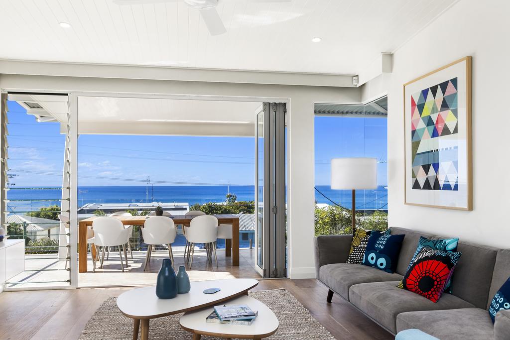  Redcliffe Tourism