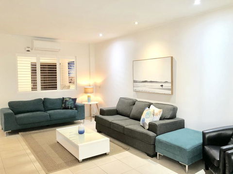 Paradiso Resort Kingscliff - Redcliffe Tourism 1