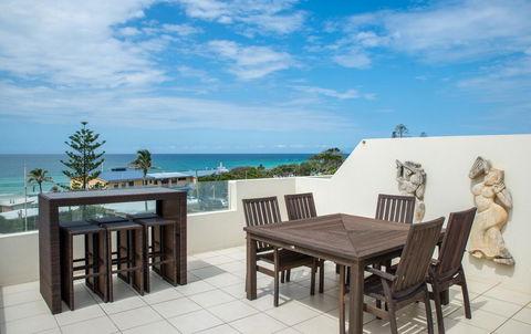 Paradiso Resort Kingscliff - Redcliffe Tourism 3