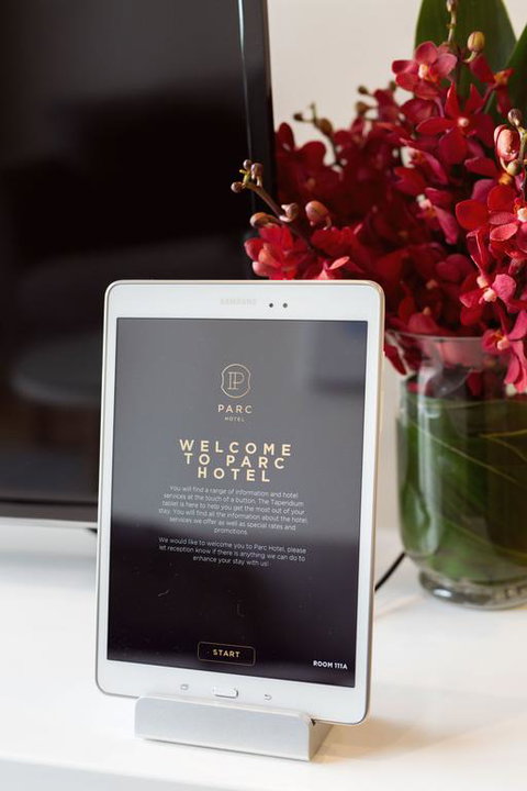 Parc Hotel Bundoora - Redcliffe Tourism 3