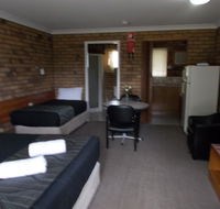 Park House Motor Inn - Redcliffe Tourism
