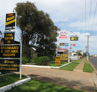 Peak Hill Golden Peak Budget Motel - Redcliffe Tourism