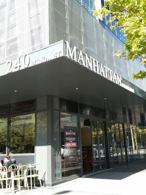 Perfectly Located Modern Apartment - Canberra CBD - Redcliffe Tourism 3