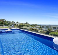 Perla Marina - Luxury Family Retreat with heated pool spa playground - Redcliffe Tourism