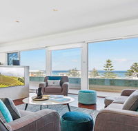 Perpendicular Penthouse - modern beachside apartment - Redcliffe Tourism