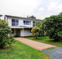 Pet Friendly - Barnacle - Redcliffe Tourism