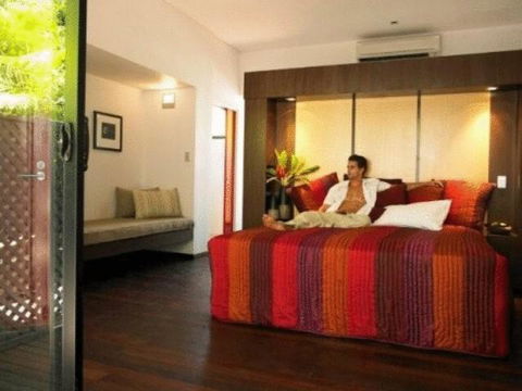 Pinctada McAlpine House - Redcliffe Tourism 1