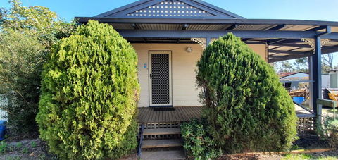 Pinjarra Caravan Park And Cabins - Redcliffe Tourism 2