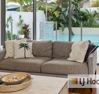 PIRIE BEACH House - Redcliffe Tourism