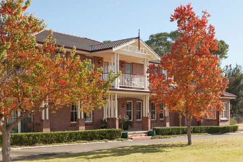 Plumes On The Green Boutique Bed & Breakfast - Redcliffe Tourism 0