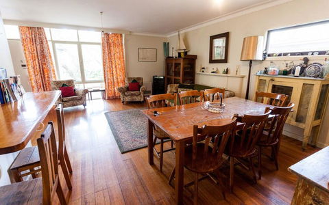 Point Lonsdale Beach House - Redcliffe Tourism 1