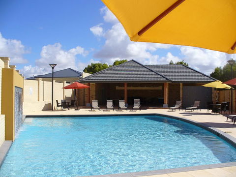 Port Denison Beach Resort - Redcliffe Tourism 0