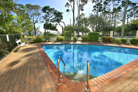 Position Perfect - Redcliffe Tourism 2