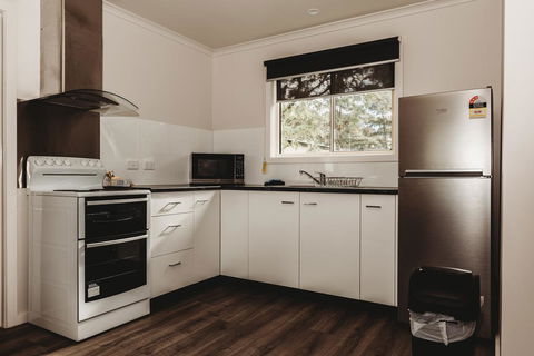 Pyrenees Caravan Park - Redcliffe Tourism 3