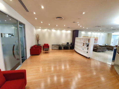 Ramada Encore By Wyndham Dandenong - Redcliffe Tourism 3