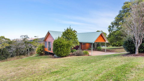 Ravensbourne Escape- Stella Luna - Redcliffe Tourism 3