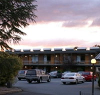 Red Cedars Motel - Redcliffe Tourism