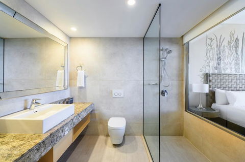 Rendezvous Hotel Perth Scarborough - Redcliffe Tourism 1
