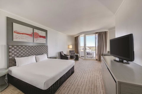 Rendezvous Hotel Perth Scarborough - Redcliffe Tourism 2